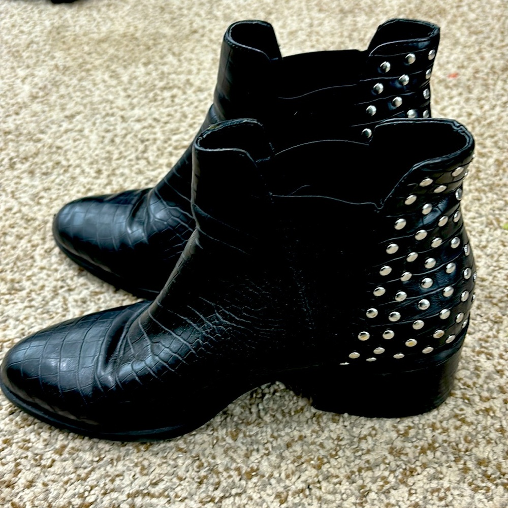 Steve Madden studded booties
